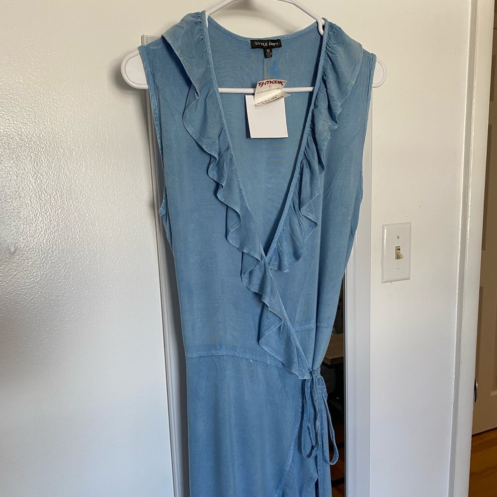 NWT Light Blue w/ Ruffle Wrap Style Envy Dress